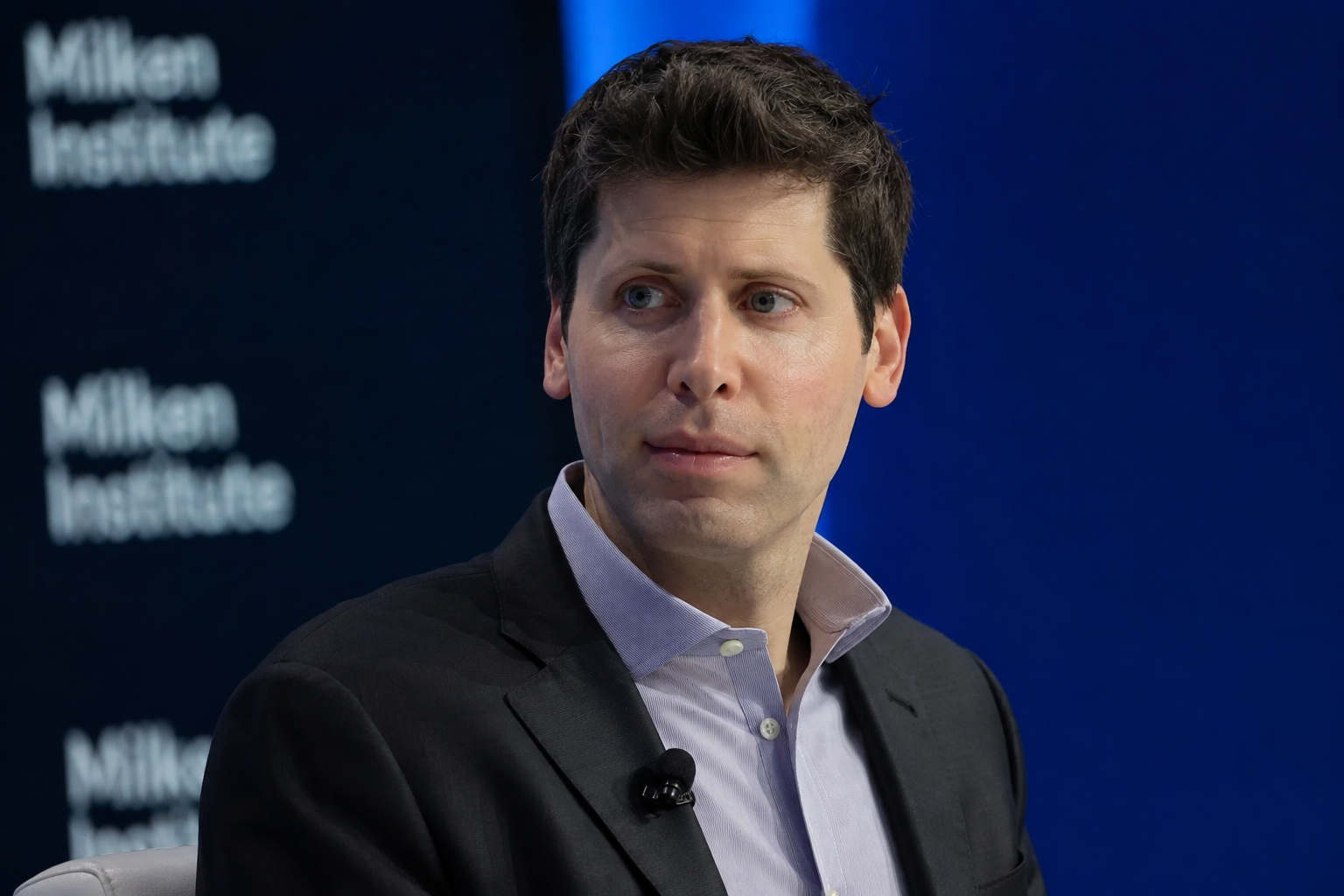خلف رحيل وتعيينات OpenAI مع تسريع نمو الأعمال المؤسسية قبل الطرح العام