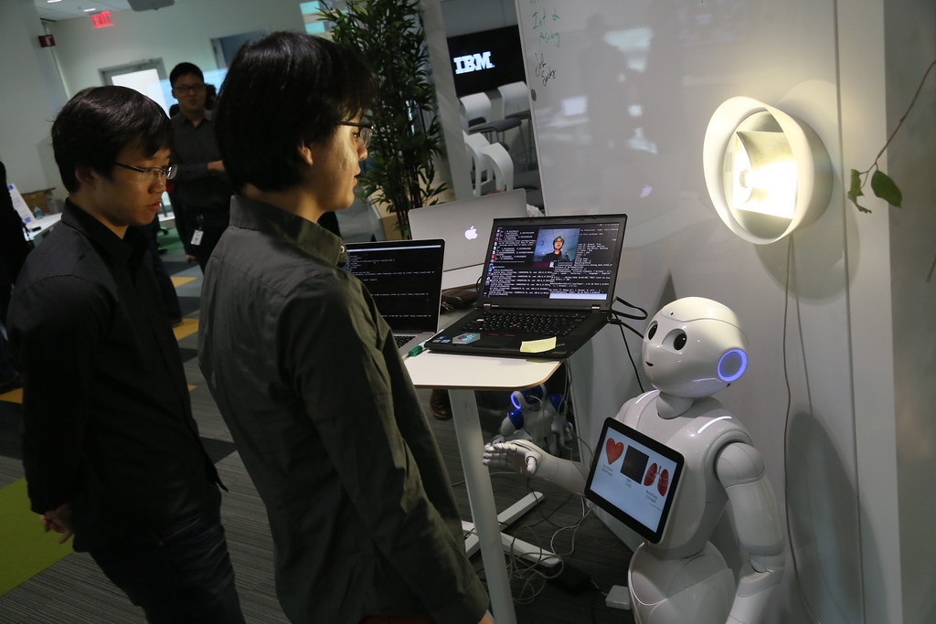 مستشار ترمب: AI يحمي الحدود الأمريكية ويكشف التهرب الجمركي