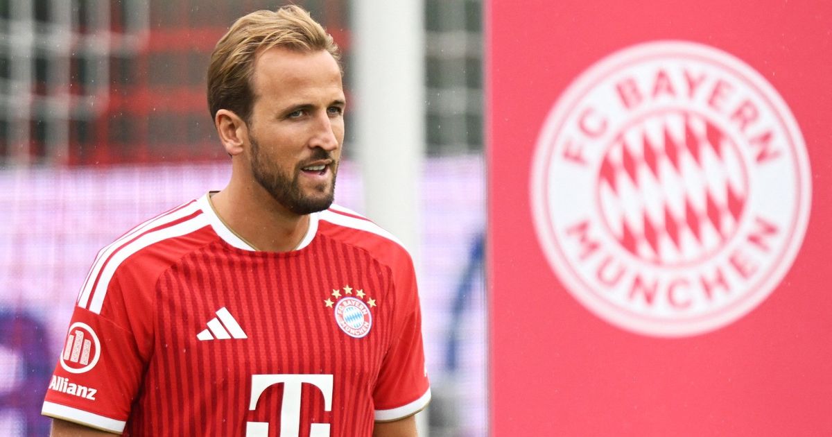 وكلاء هاري كين يجرون مفاوضات مع مسؤولي الهلال في السعودية