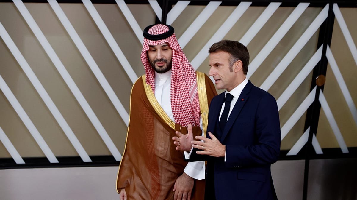 "حدث ينطوي على رمزية كبرى".. ماذا تحمل زيارة ولي العهد السعودي إلى فرنسا؟