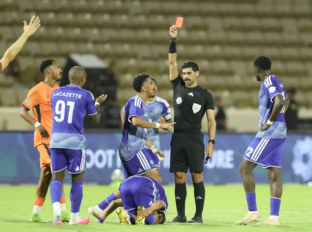 الدوري السعودي: جولة افتتاحية مثيرة عنوانها «الحمراء»