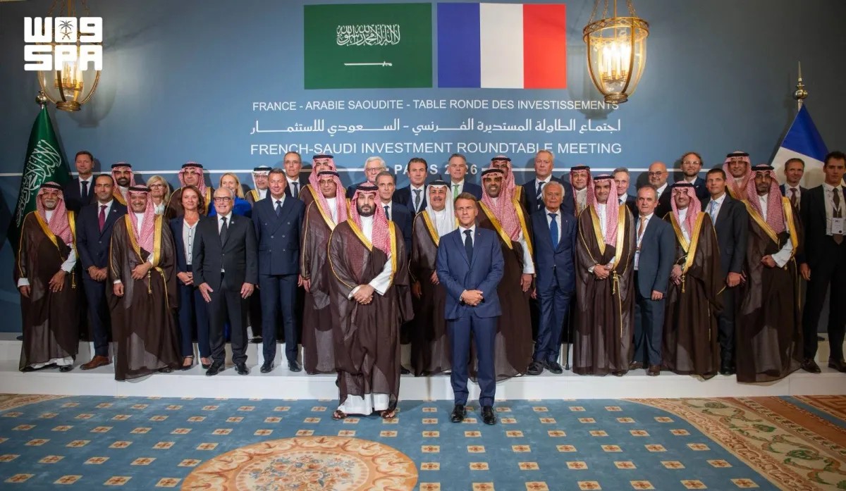 شراكة تتجاوز النفط… باريس تعمِّق استثماراتها في المشاريع السعودية الكبرى