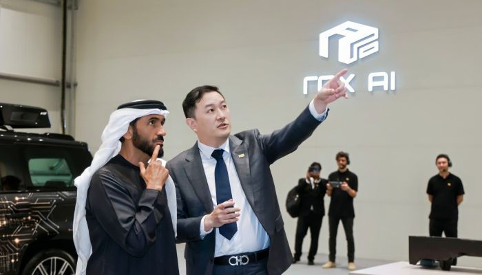 روكس تدشن أول مصنع ومتقدم بالذكاء الاصطناعي في أبو ظبي وتطلق سيارات "صنع في الإمارات"نحو الأسواق العالمية