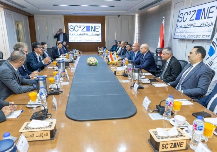 رئيس «اقتصادية قناة السويس» يبحث مع «تويوتا تسوشو» توسيع الاستثمارات في السيارات والطاقة المتجددة