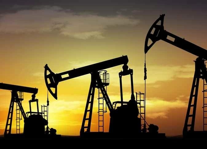 طلب الصين يقفز بالنفط الروسي وسط مخاوف اضطراب إمدادات الخام السعودي.. ماذا يحدث في أسواق الطاقة عالميًا؟