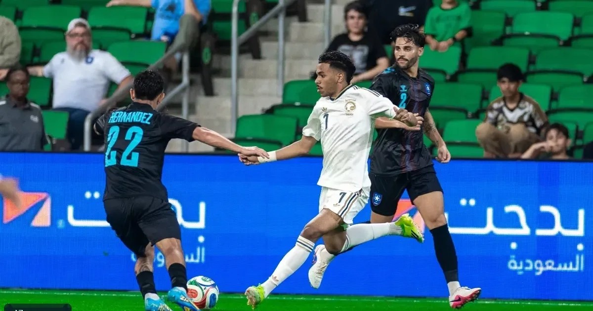 خليجي 27 | استبعاد هذا اللاعب من منتخب السعودية لأسباب انضباطية