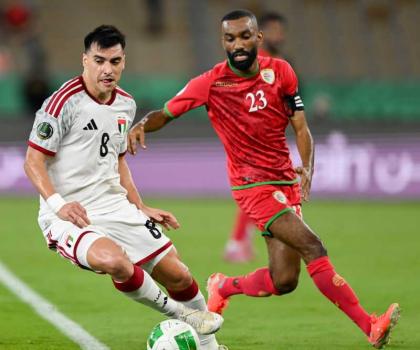 منتخب الإمارات يفوز على نظيره العماني ويتأهل لملاقاة منتخب السعودية في نهائي "خليجي 27"